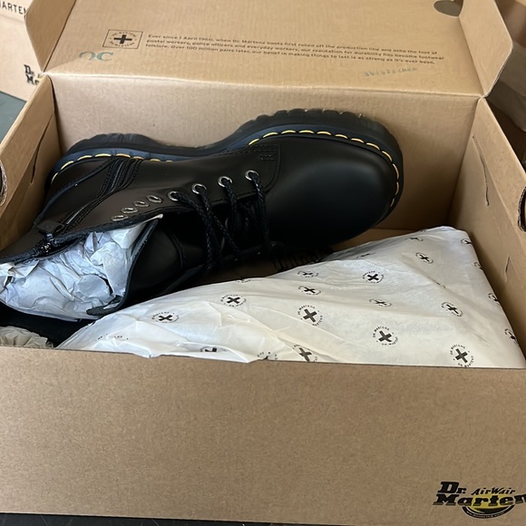 Dr. Martens Jadon Leather Boots - Picture 2 of 3